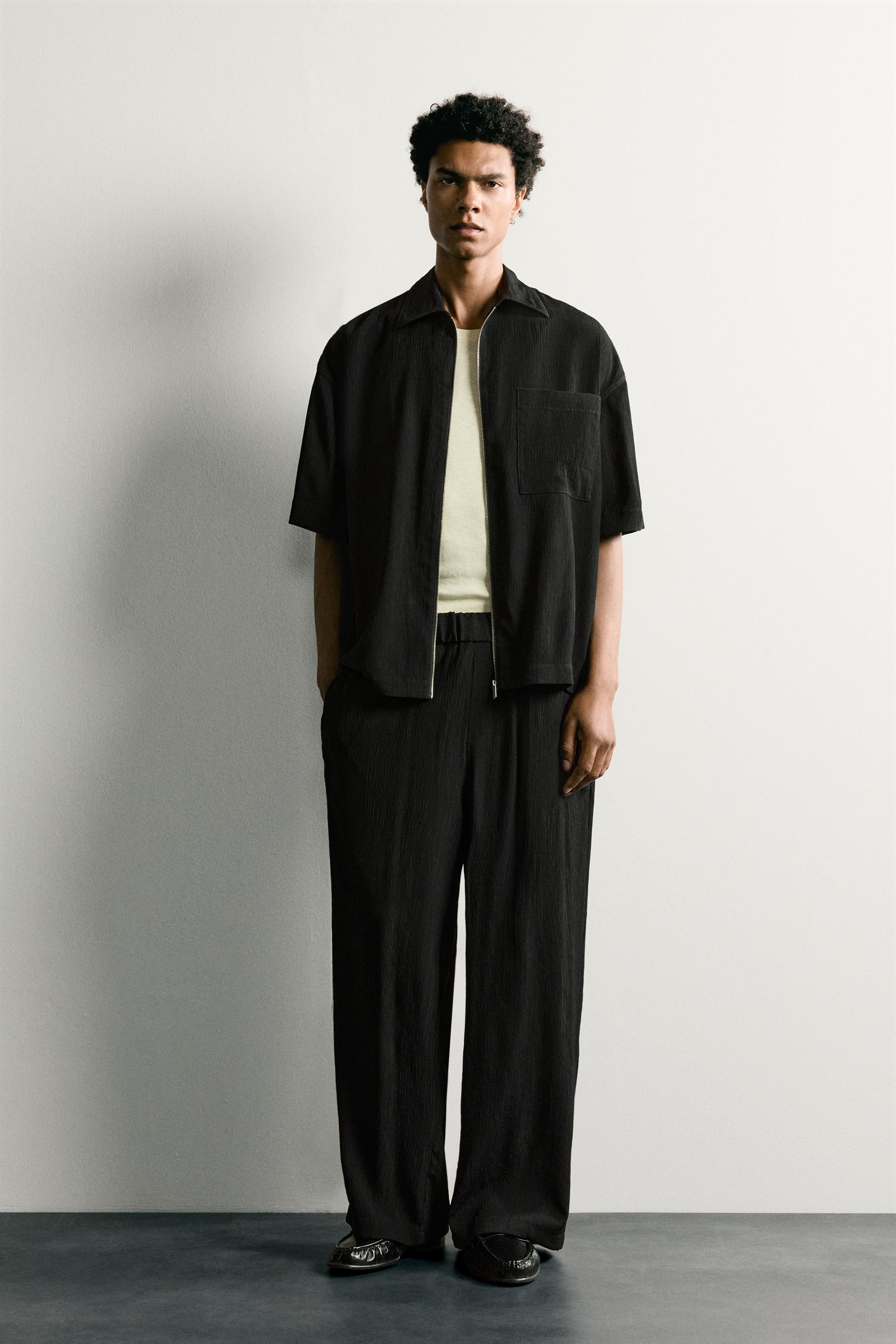 TEXTURED RELAXED FIT PANTS