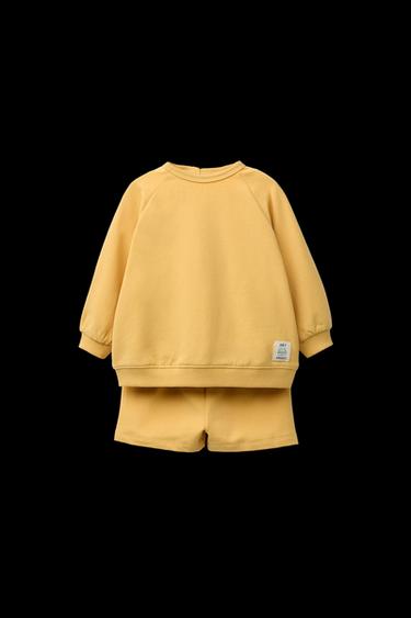 Zara SWEATSHIRT AND BERMUDA SHORTS SET WITH LABEL - Mid-yellow - Image 0