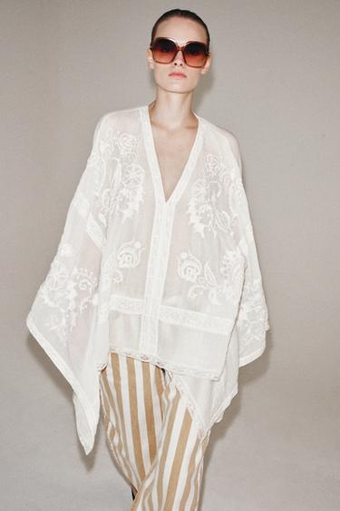 BLOUSE CAPE BRODERIES ZW COLLECTION - Écru de Zara - Image 4