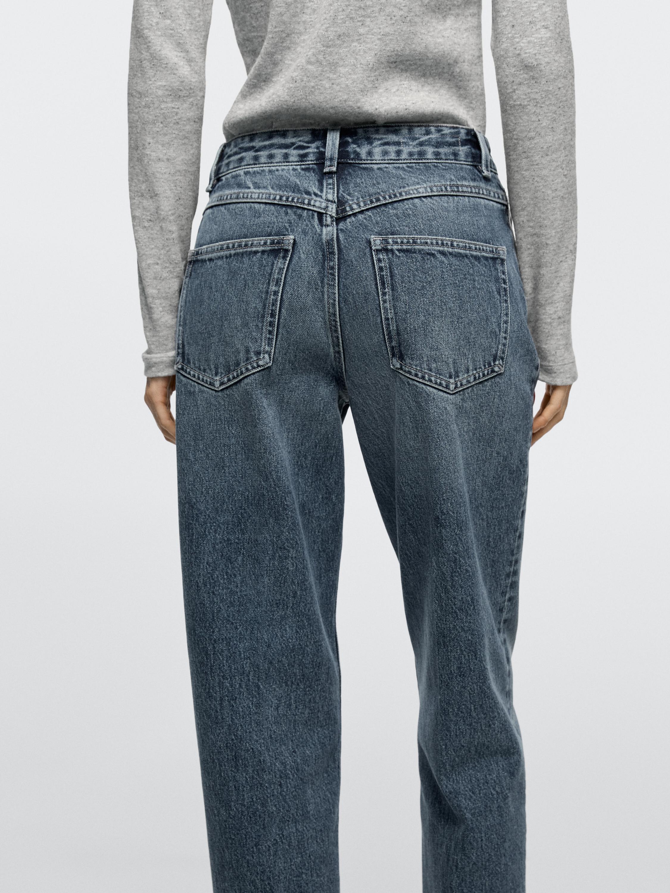 High-waist relaxed fit barrel jeans