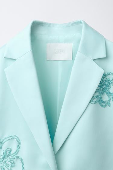 BLAZER SATINÉE COURTE À FLEURS ET FANTAISIE - Bleu / Vert de Zara - Image 2
