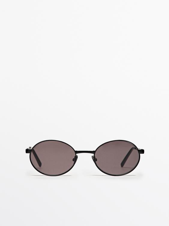 Round sunglasses