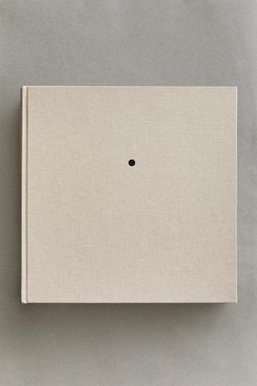 A SEARCH FOR THE UNIVERSAL BOOK (ENGLISH) - Ecru by Zara - Image 4