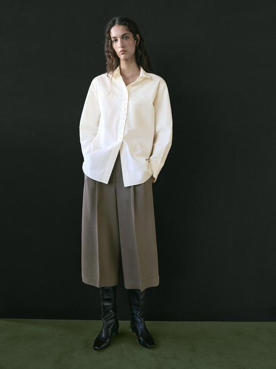 100% cotton shirt with button details