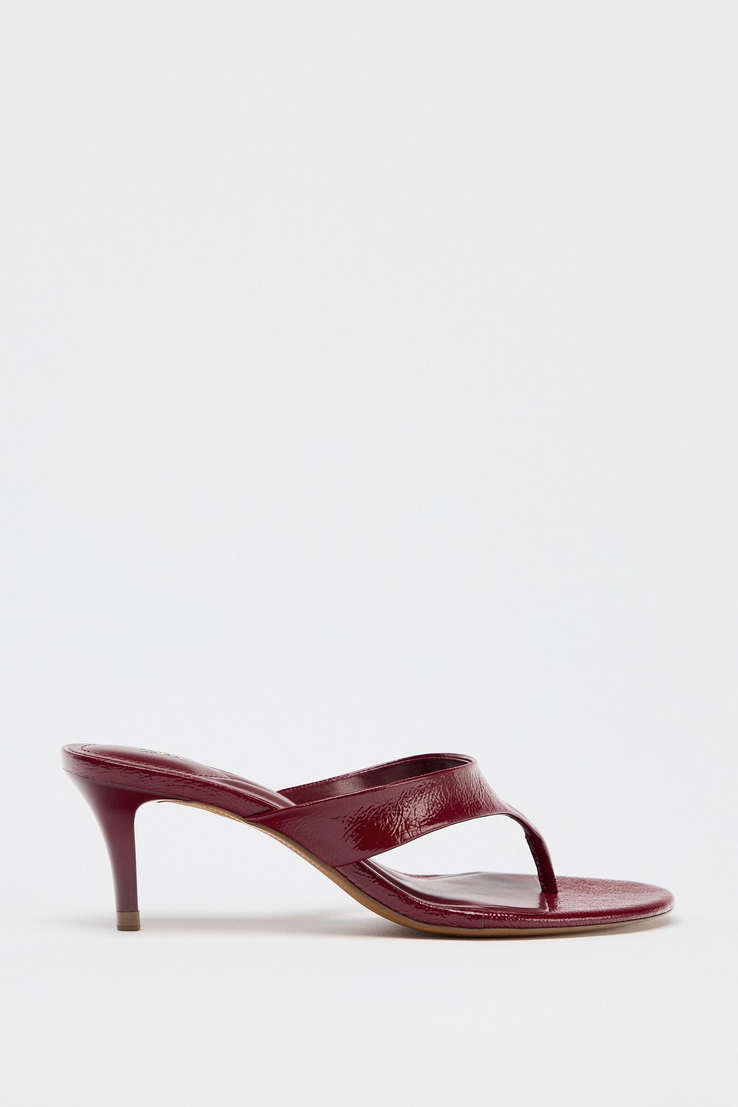 CRACKLED EFFECT HEELED SANDALS