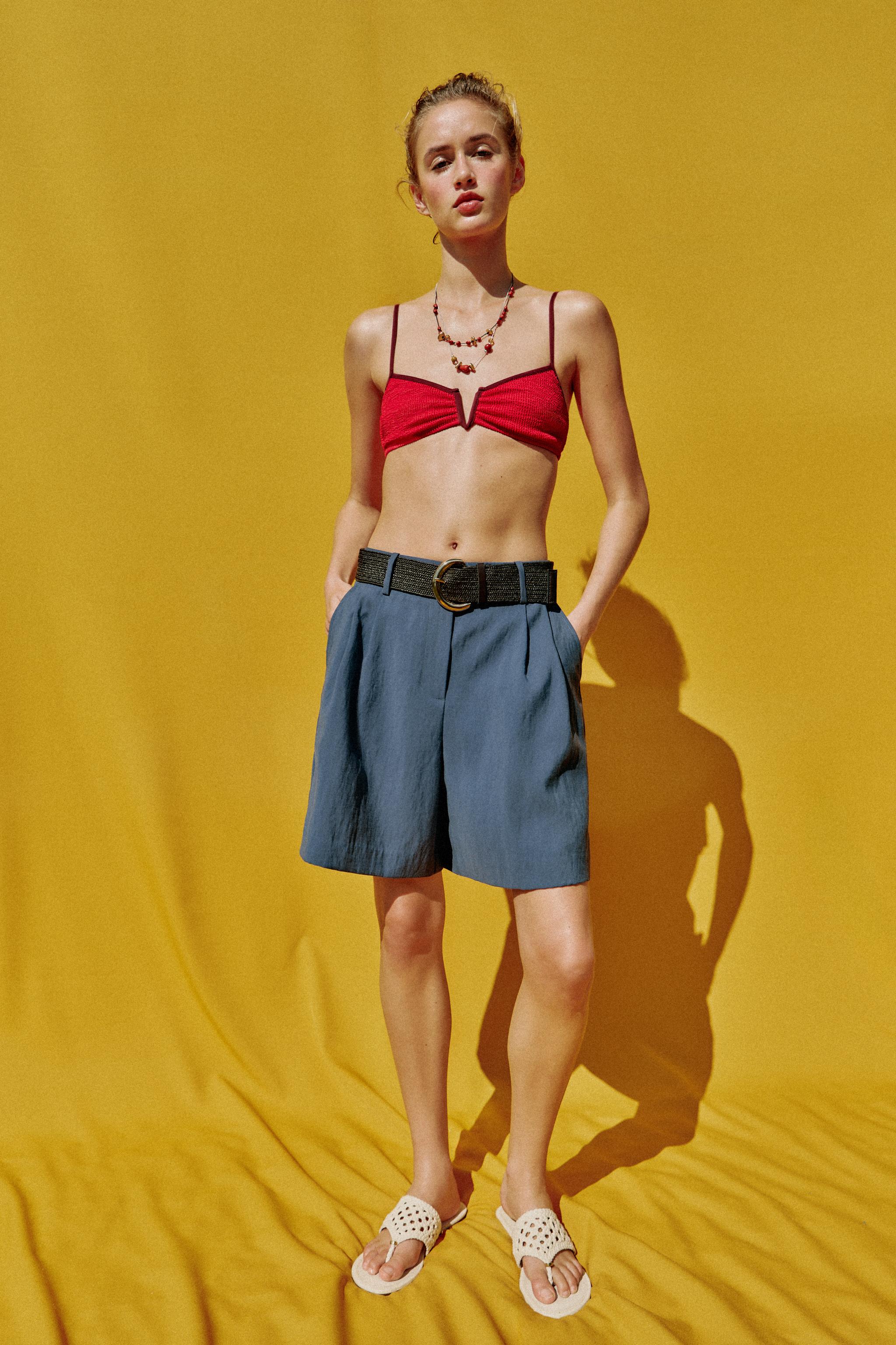 PLEATED BELTED SHORTS — Mid-blue