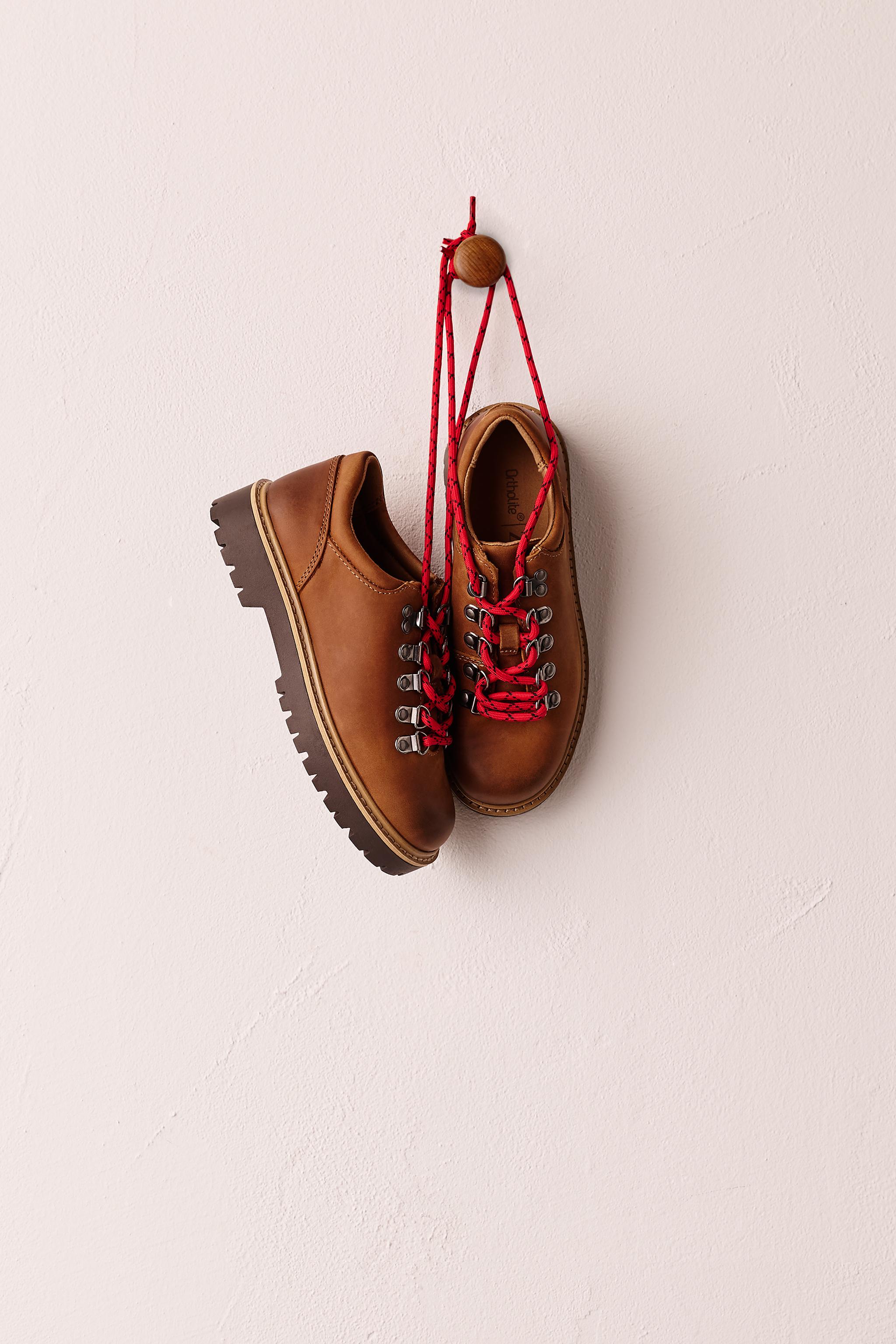 LEATHER LACE-UP BLUCHER SHOES — Brown
