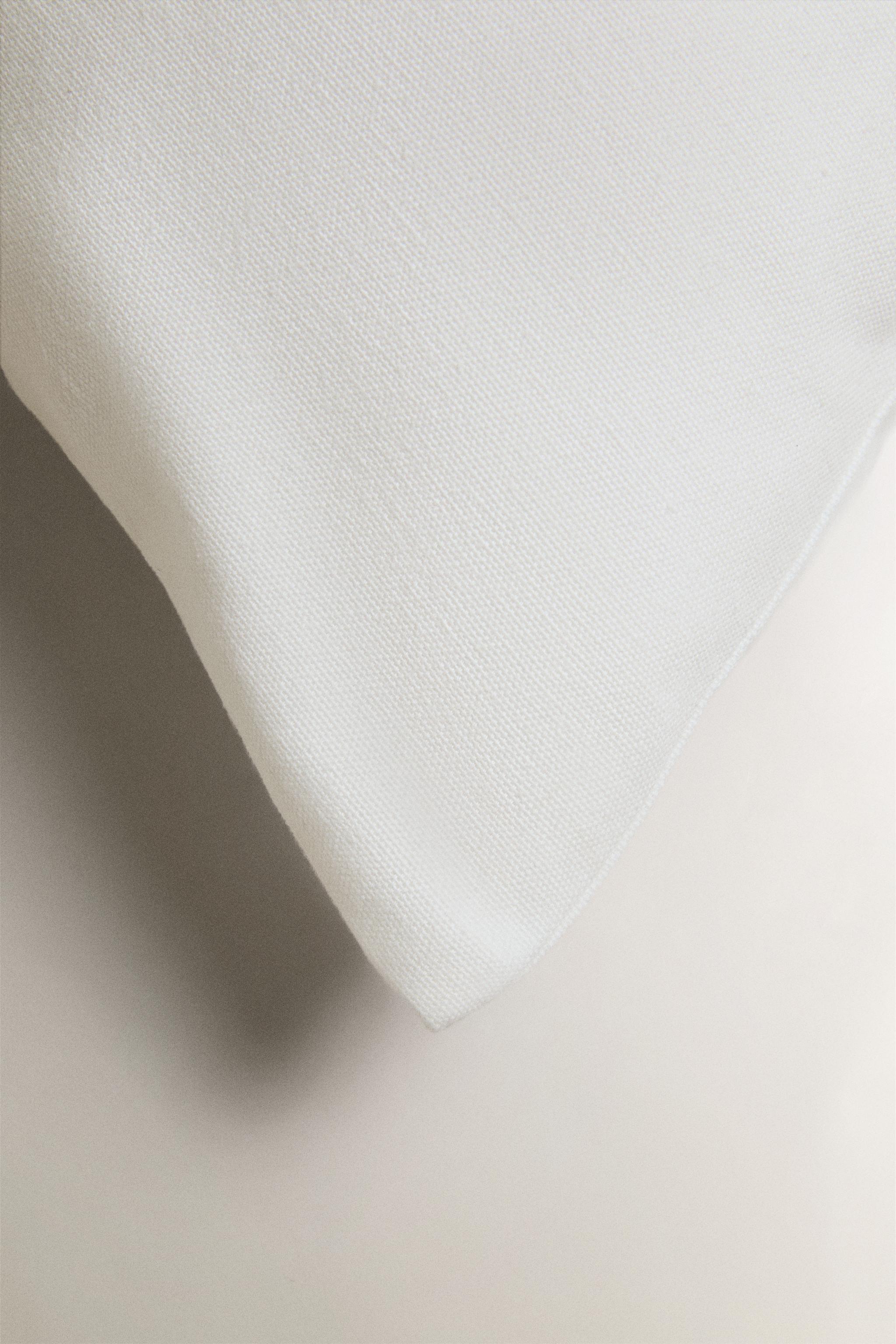HOUSSE DE COUSSIN BRODERIE FLEURS