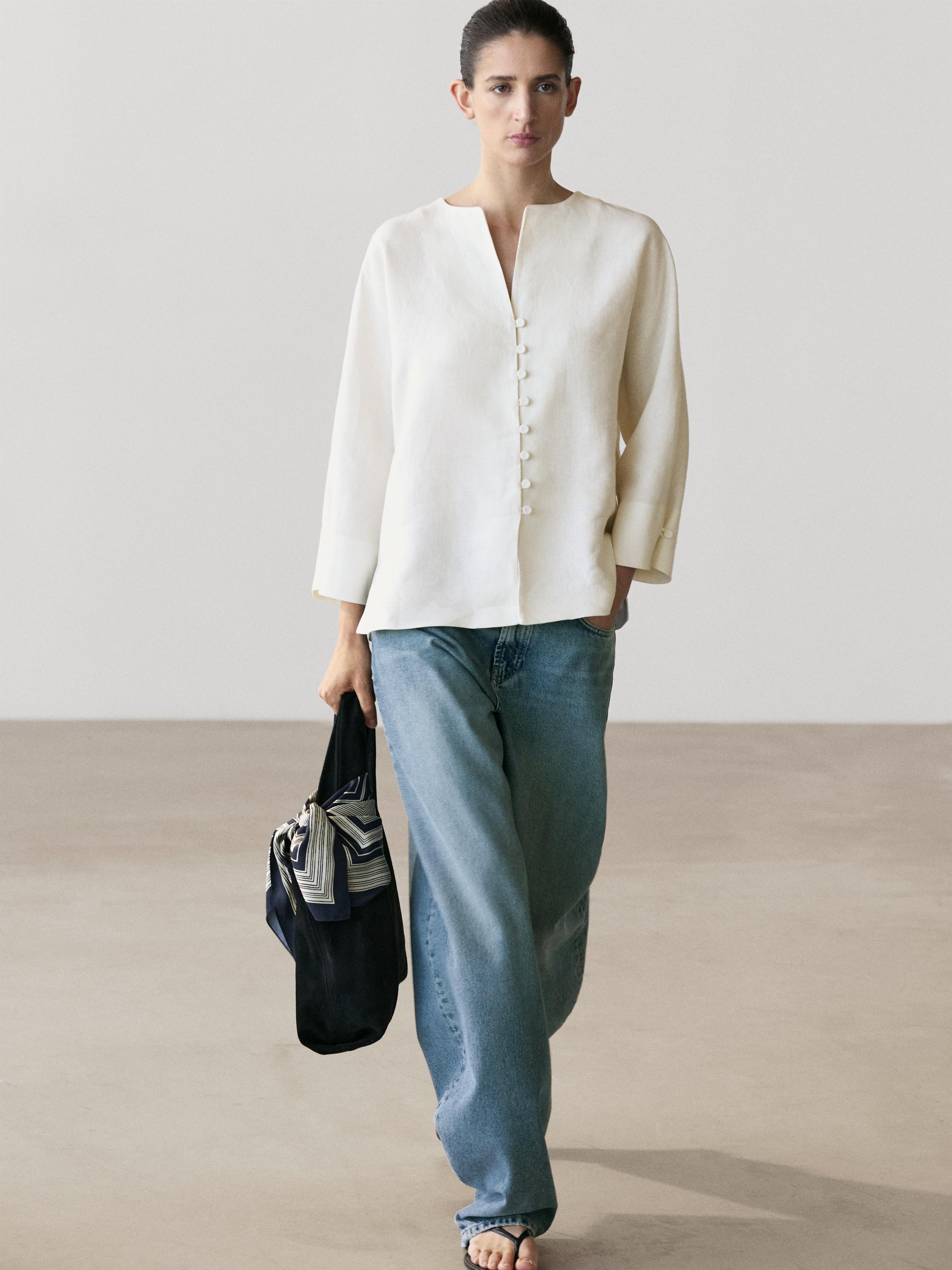 Linen jacket with button details
