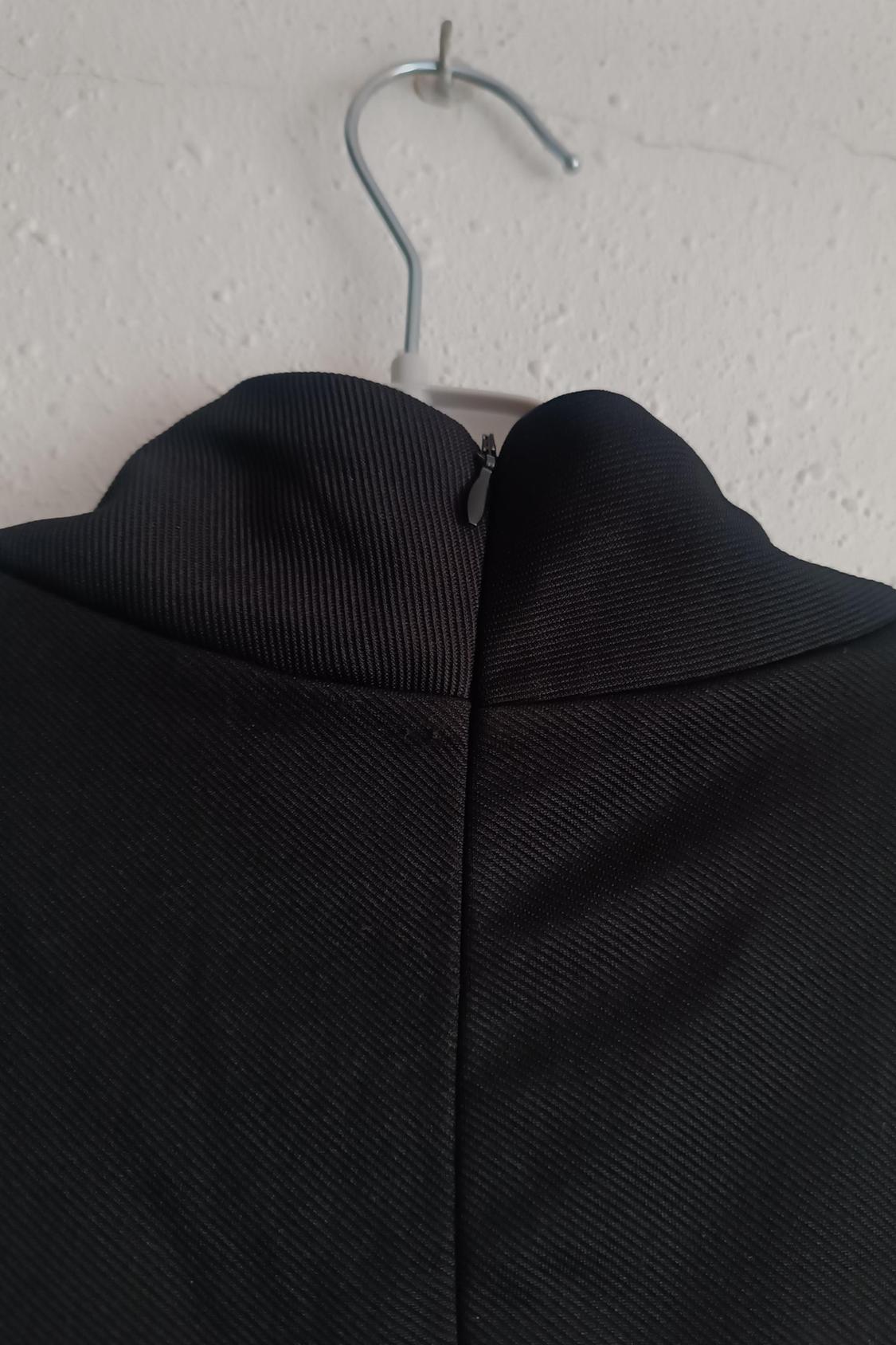 HIGH NECK TOP - Image 3