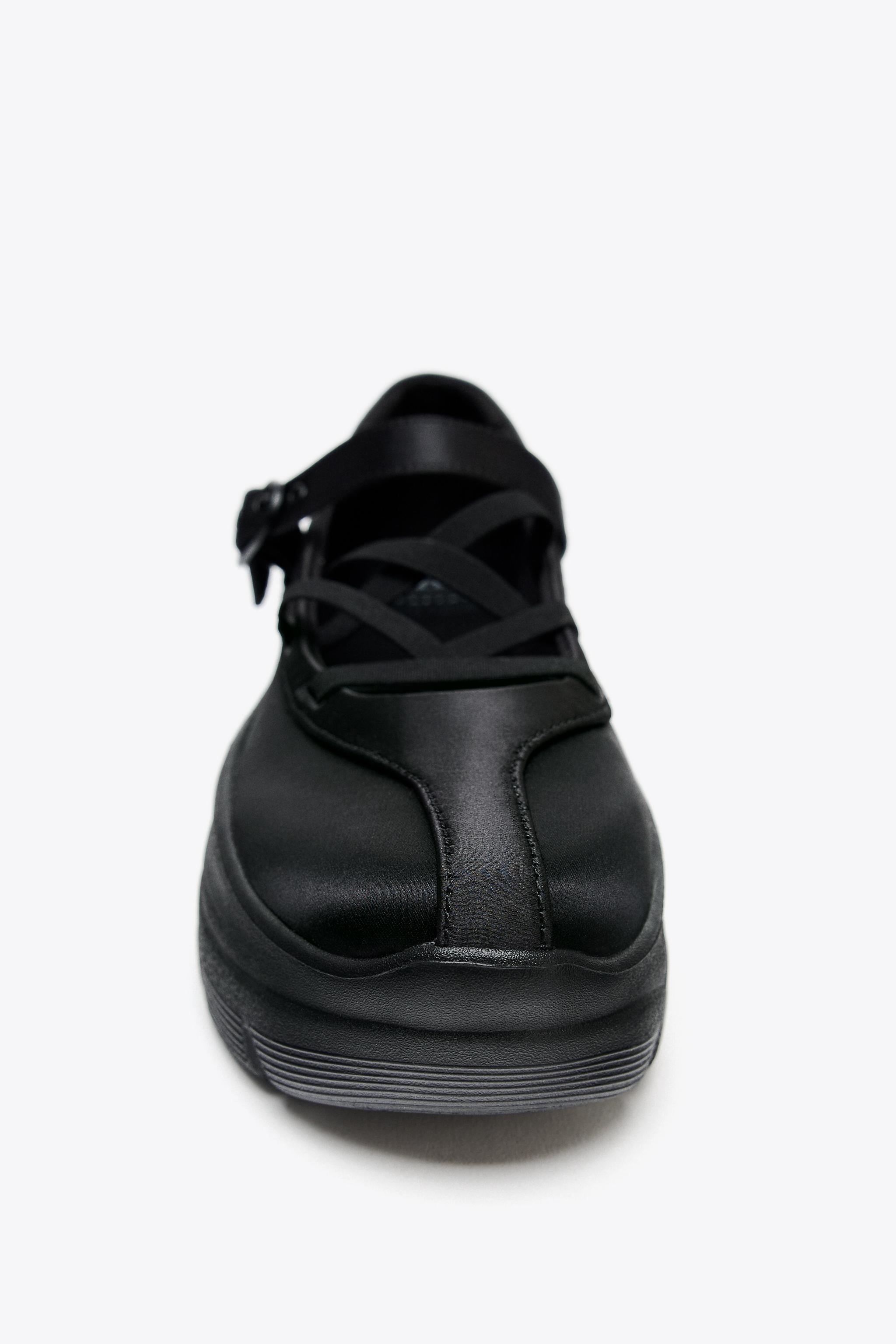 ZARA スポーティーパレリーナ 黒 ZARA スポーティーバレリーナ - メルカリ