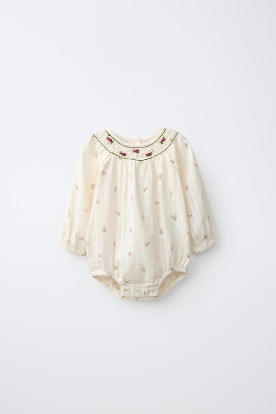 BODY FLORES BORDADAS - Rosa de Zara - Imagen 0