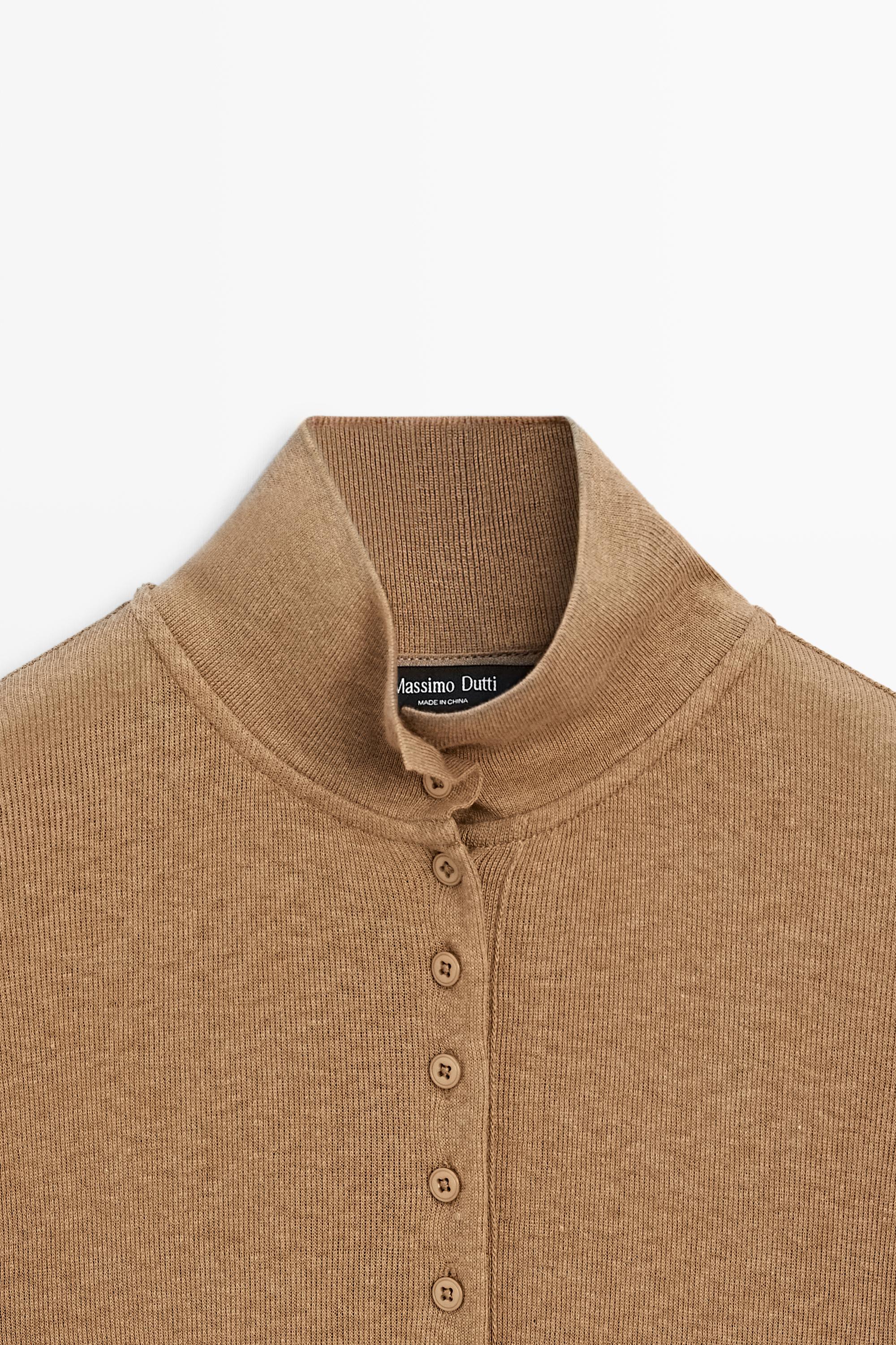 Long sleeve mock neck T-shirt