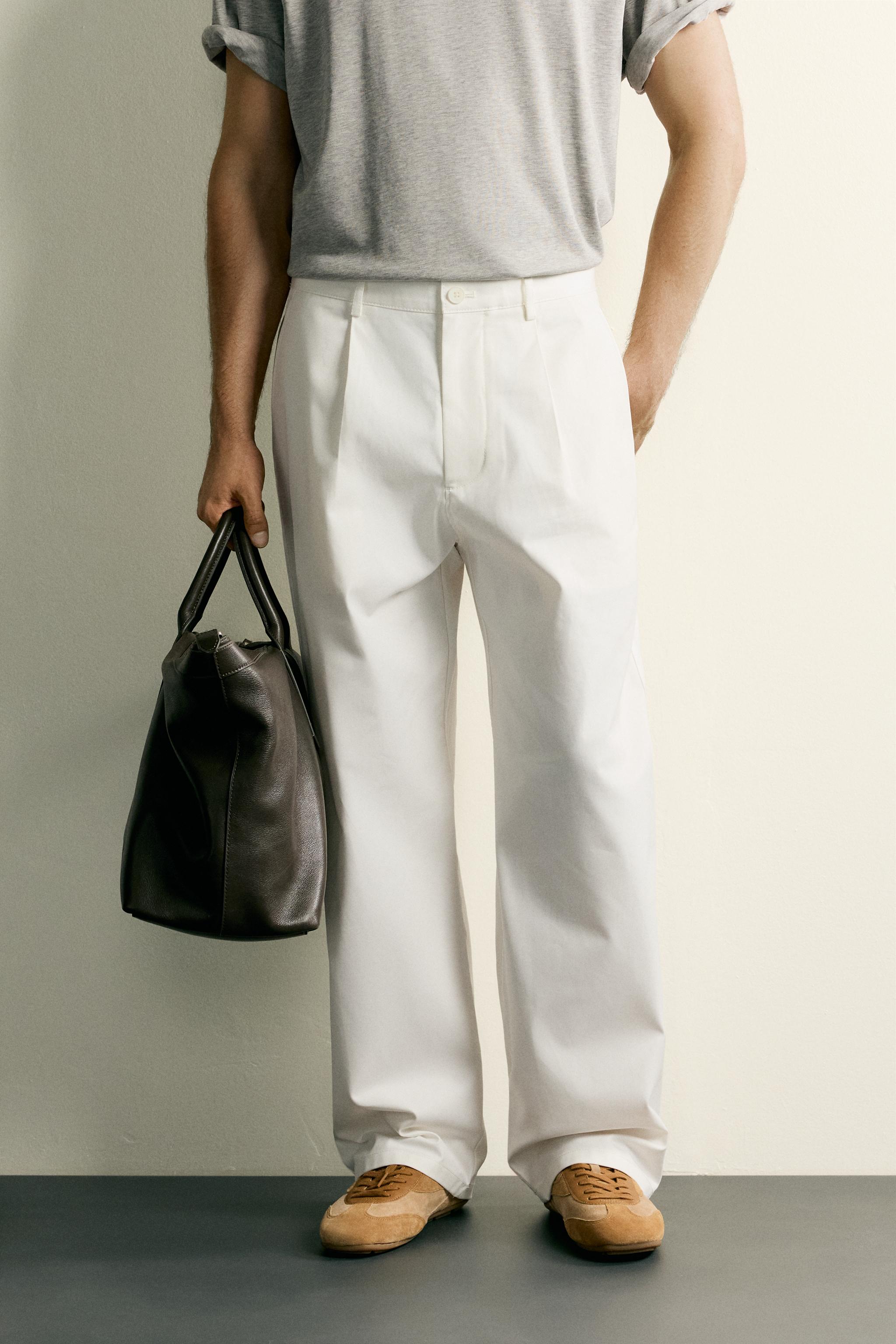 STRAIGHT FIT PLEATED PANTS