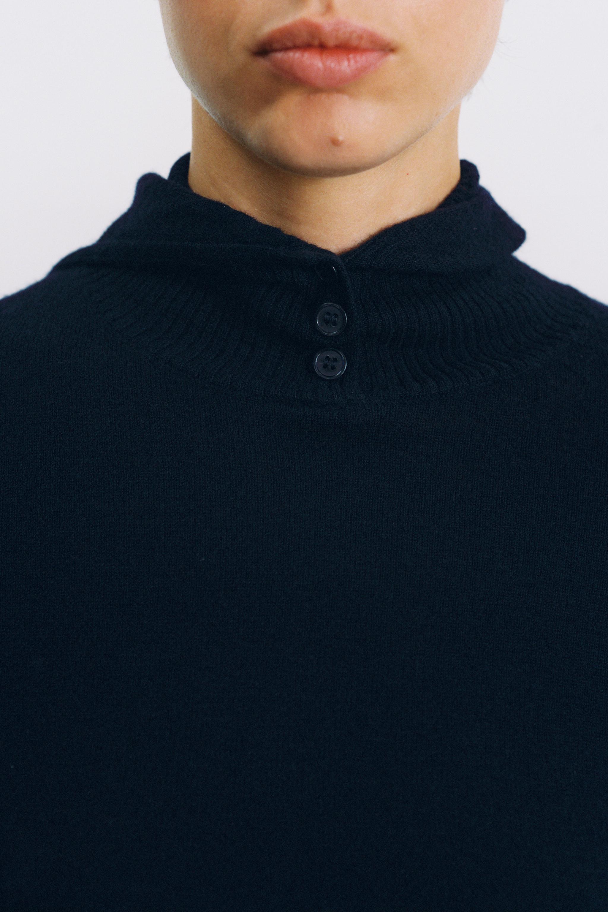 EXTRA-SOFT 100% WOOL hoodie SWEATER - thumbnail 6