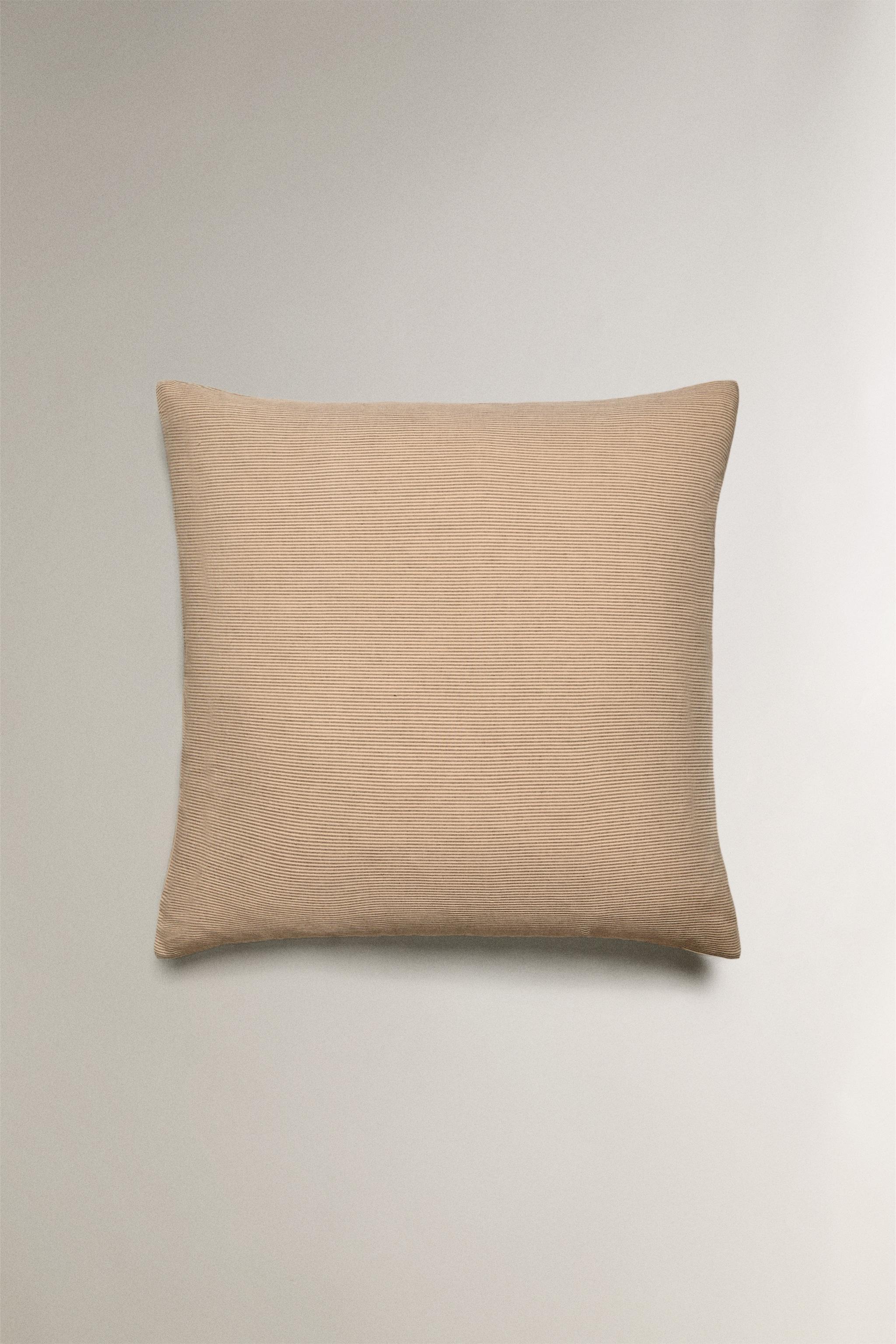 ストライプ シアサッカー ピローケース - ベージュ | ZARA Japan / 日本