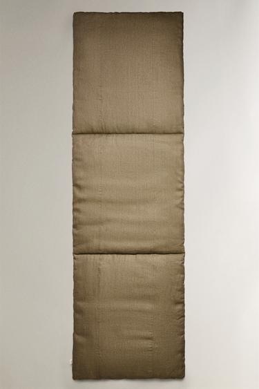 LINEN TOPPER - Light beige by Zara