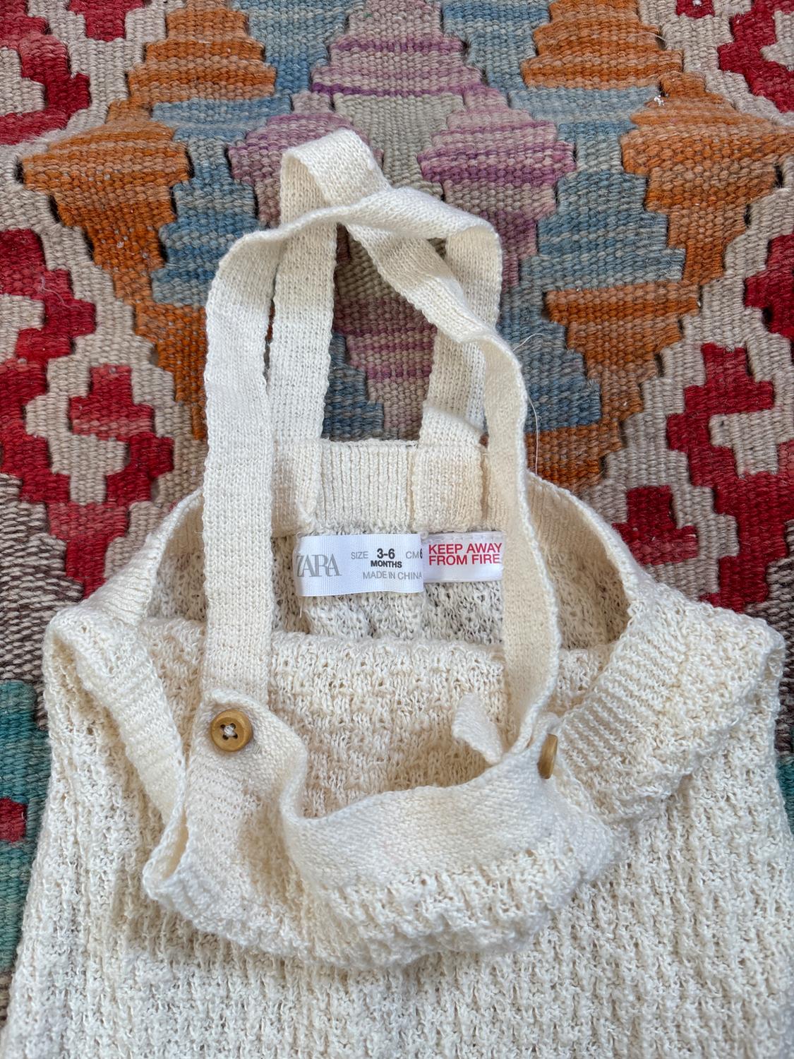 TEXTURED OPENWORK KNIT DUNGAREES - Image 2