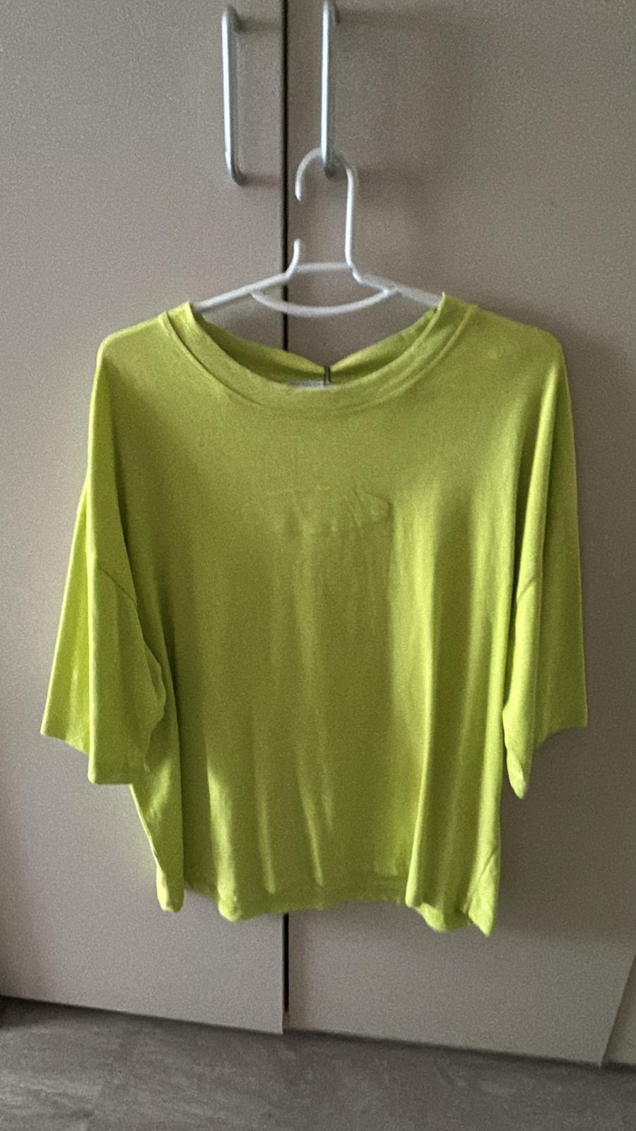 T-SHIRT WITH CONTRAST EMBROIDERY - Image 5
