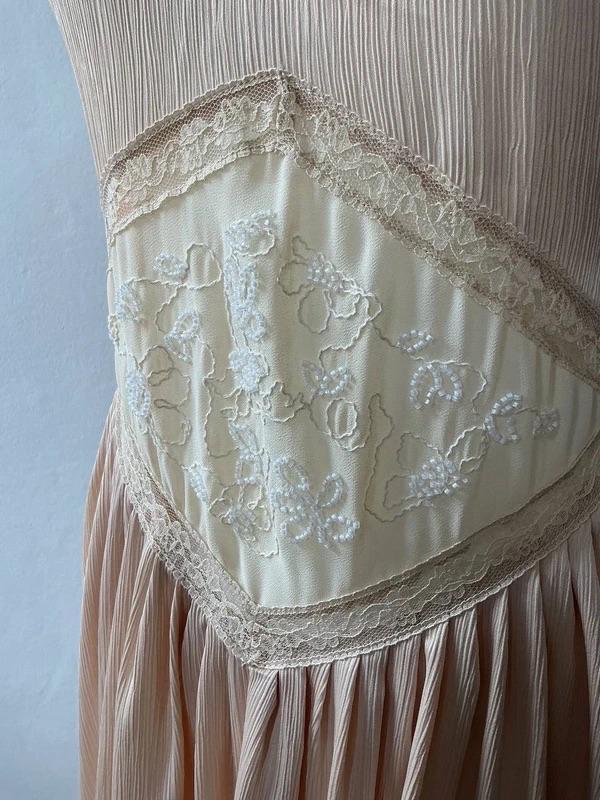 EMBROIDERED MIDI DRESS - Image 4
