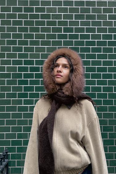 FAUX FUR SCARF HOOD - Brown by Zara