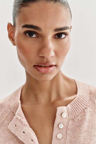 PULL EN MAILLE À BOUTONS - Rose de Zara - Image 3