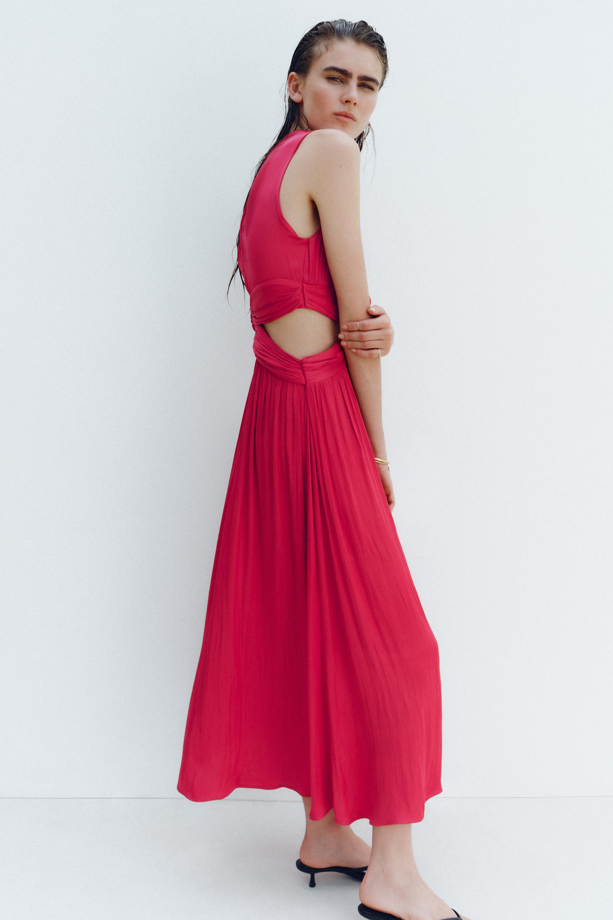 ROBE MIDI SATINÉE AJOURÉE