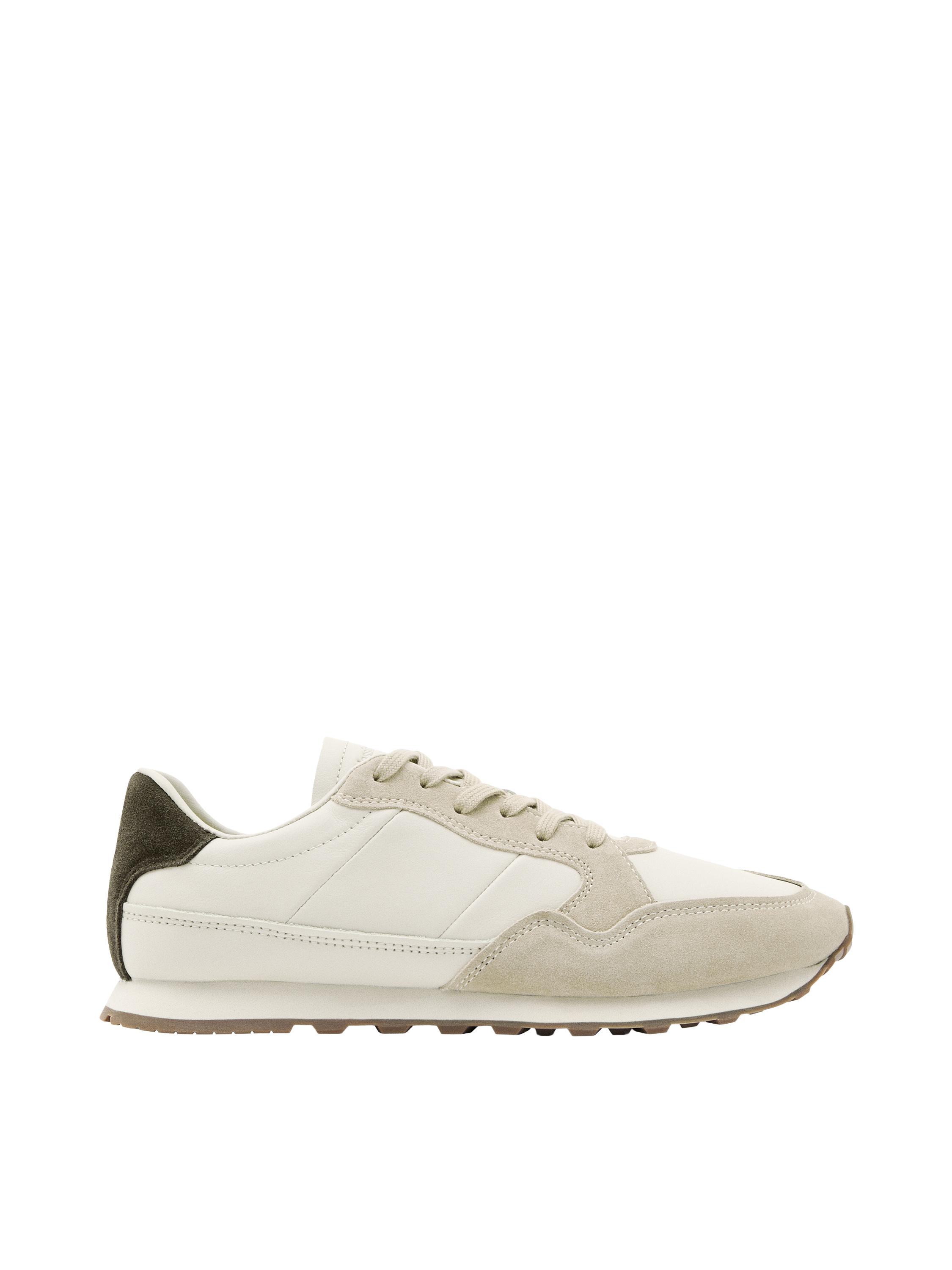 Trainers with contrast back piece — White