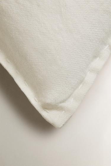 HOUSSE DE COUSSIN UNIE - Écru de Zara - Image 1