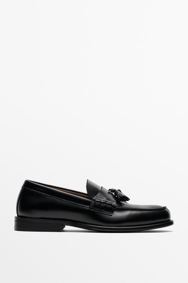 Mocasín piel borlas - Negro de Zara - Imagen 0
