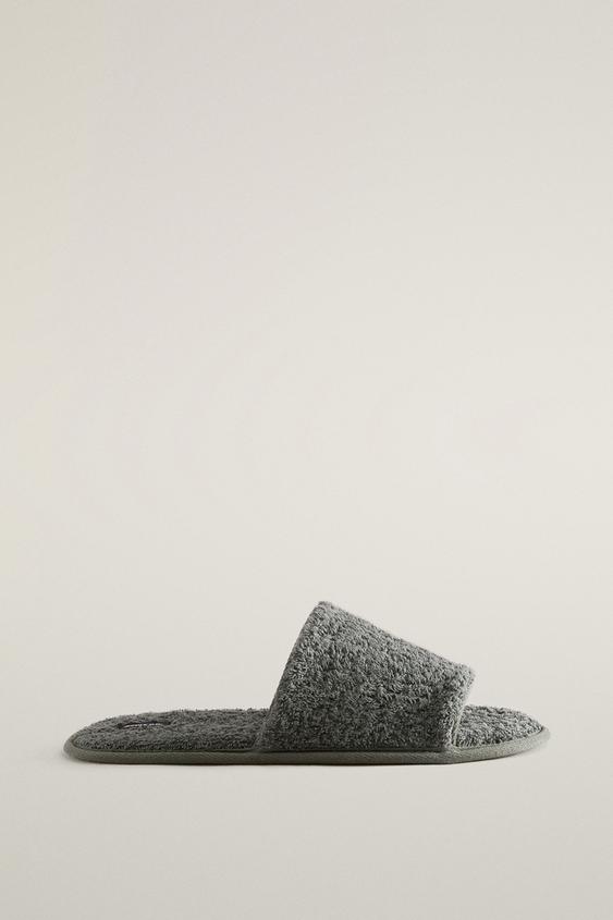 Zara OPEN TERRY BATHROOM SLIPPERS - Khaki Green - Image 0