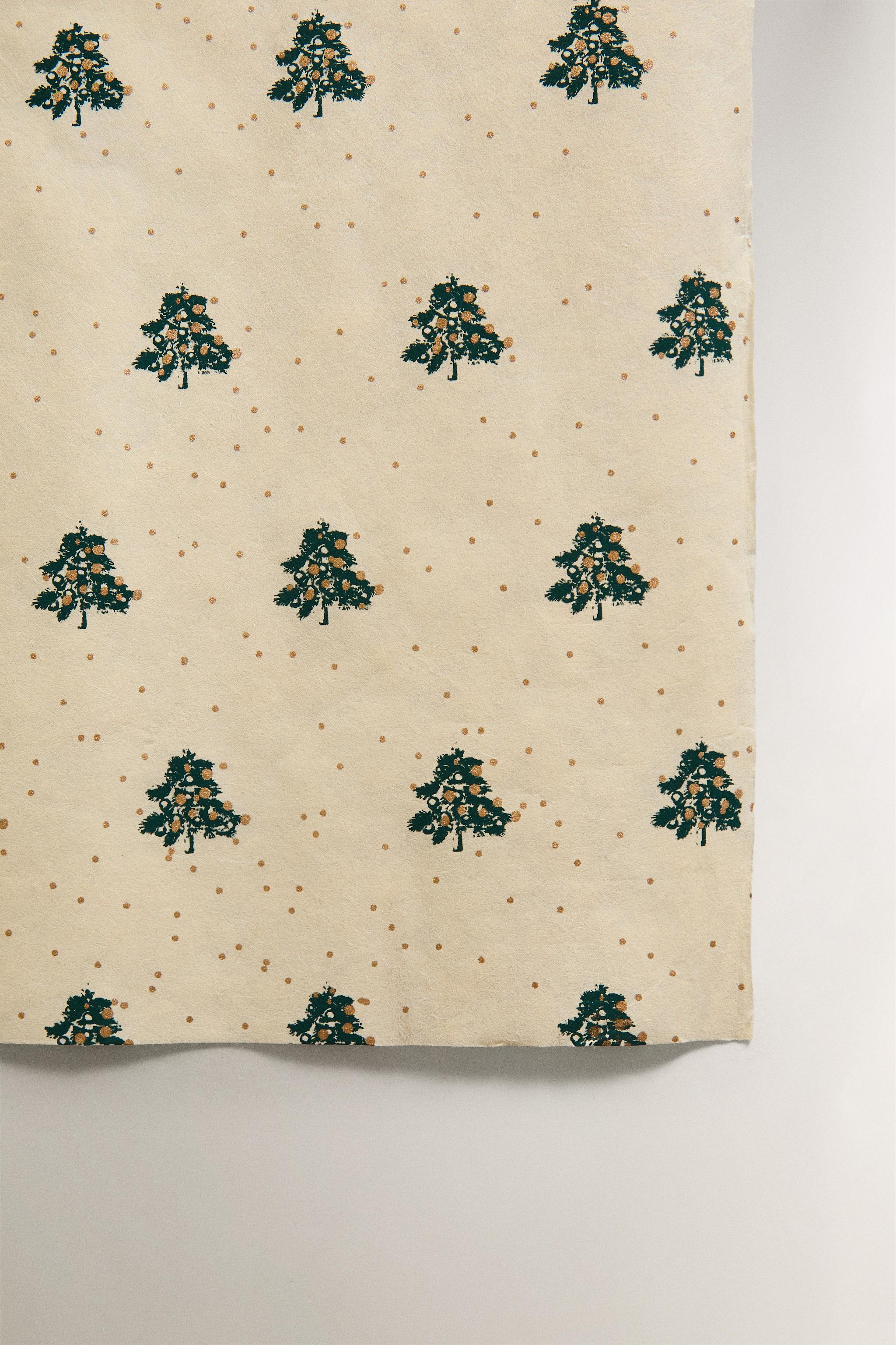 CHRISTMAS FIR TREE WRAPPING PAPER