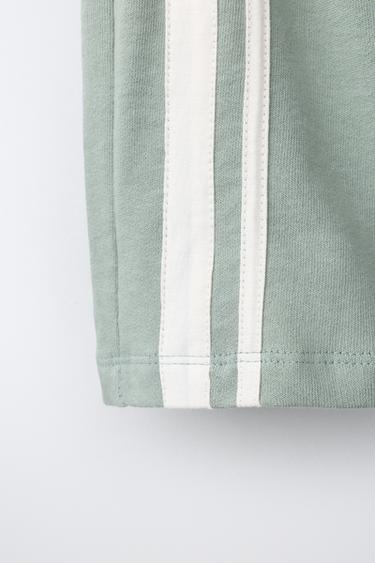 SHORT À BANDES LATÉRALES - Vert clair de Zara - Image 3