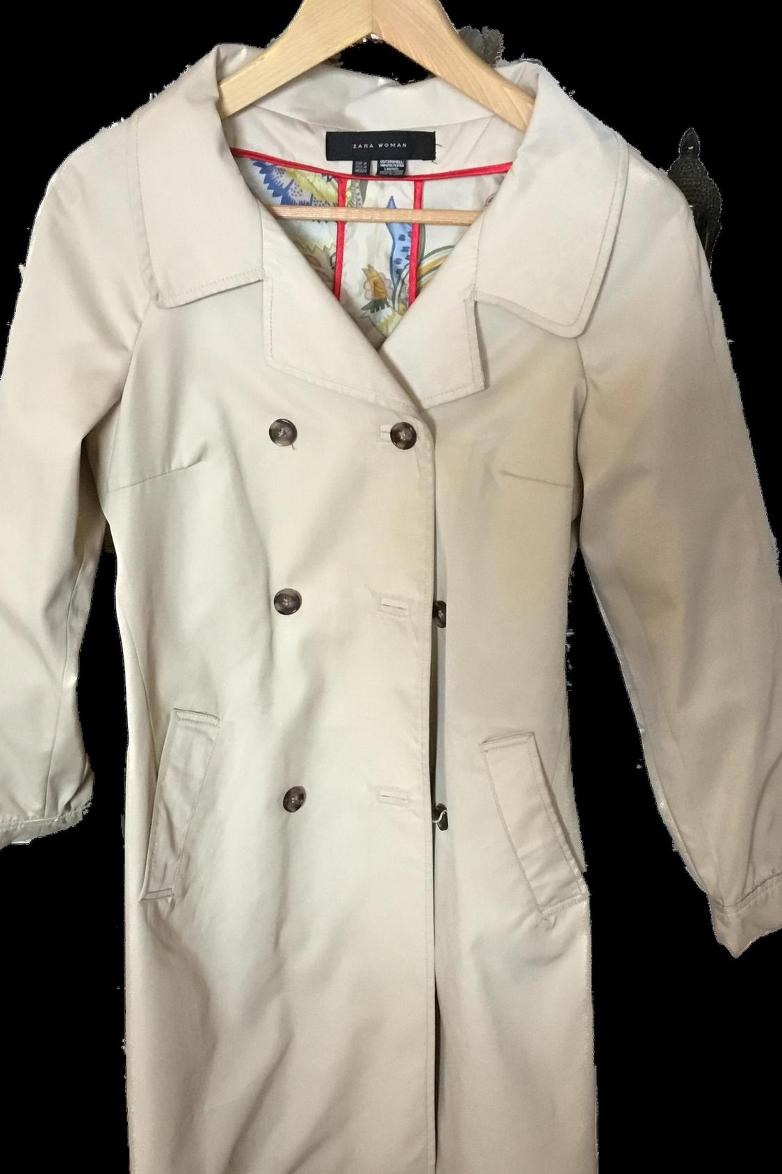 GABARDINA - Image 3
