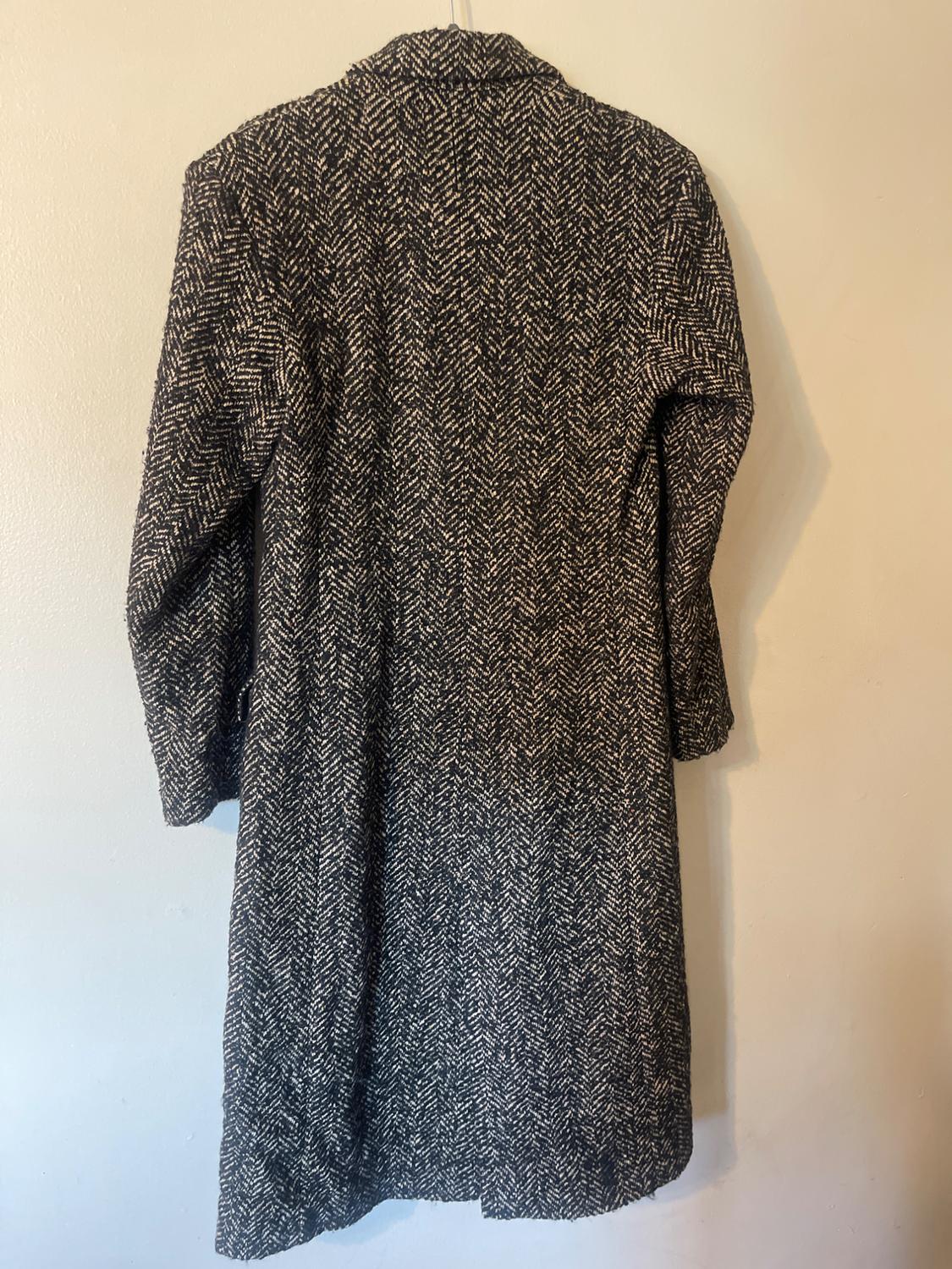 HOUNDSTOOTH MENSWEAR COAT - Image 3