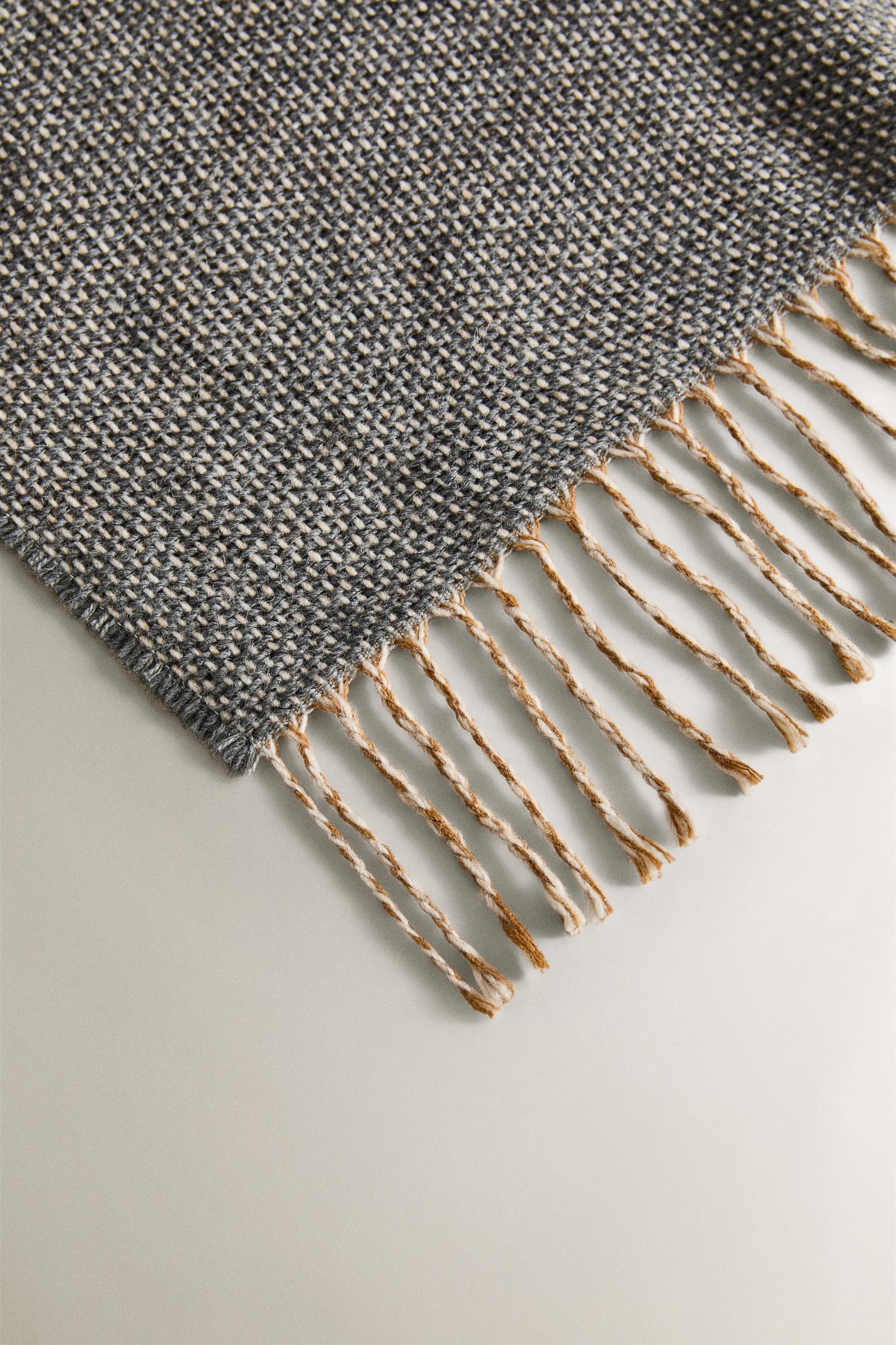 WOOL AND ALPACA BLANKET