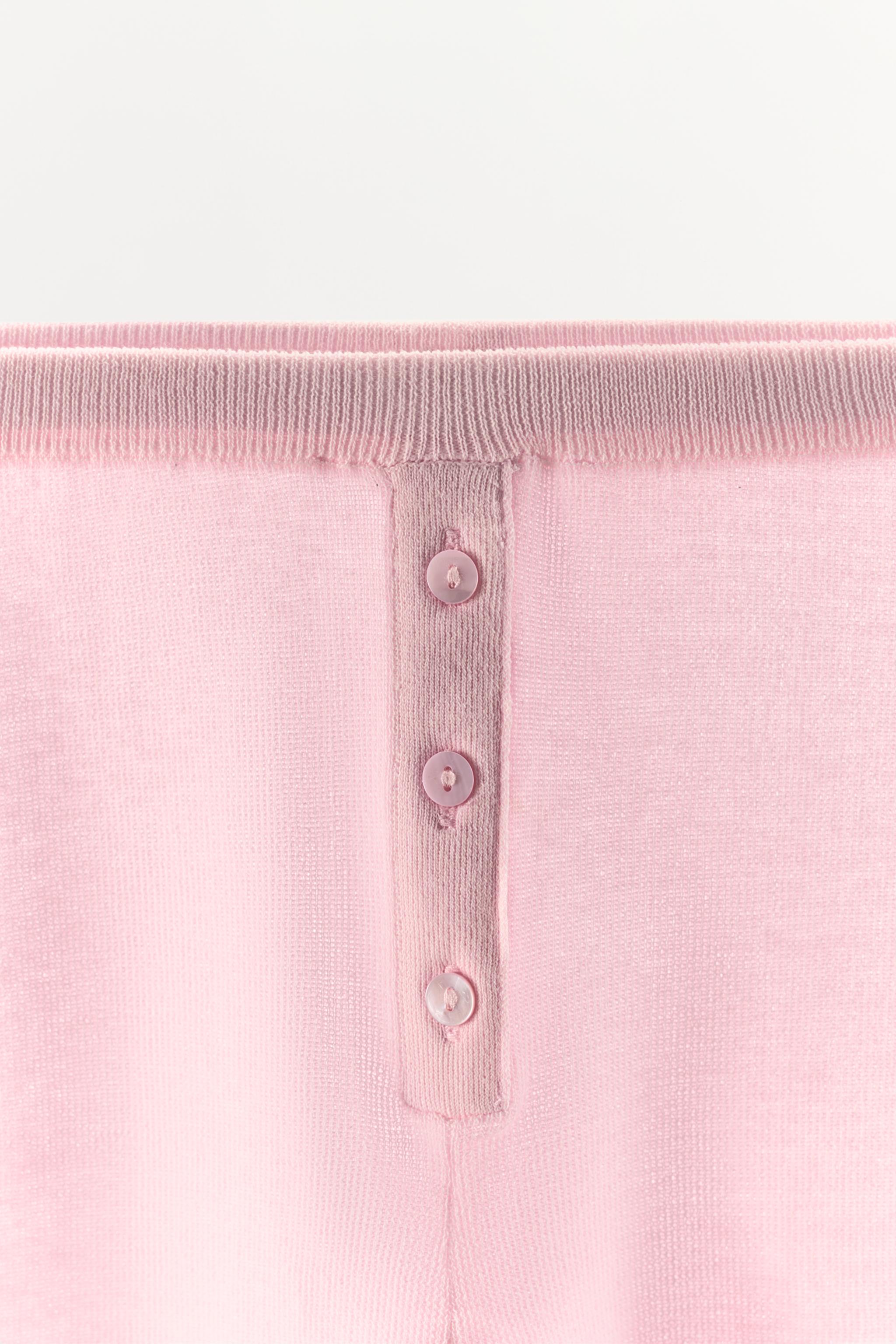KNIT CAPRI LEGGINGS WITH BUTTONS