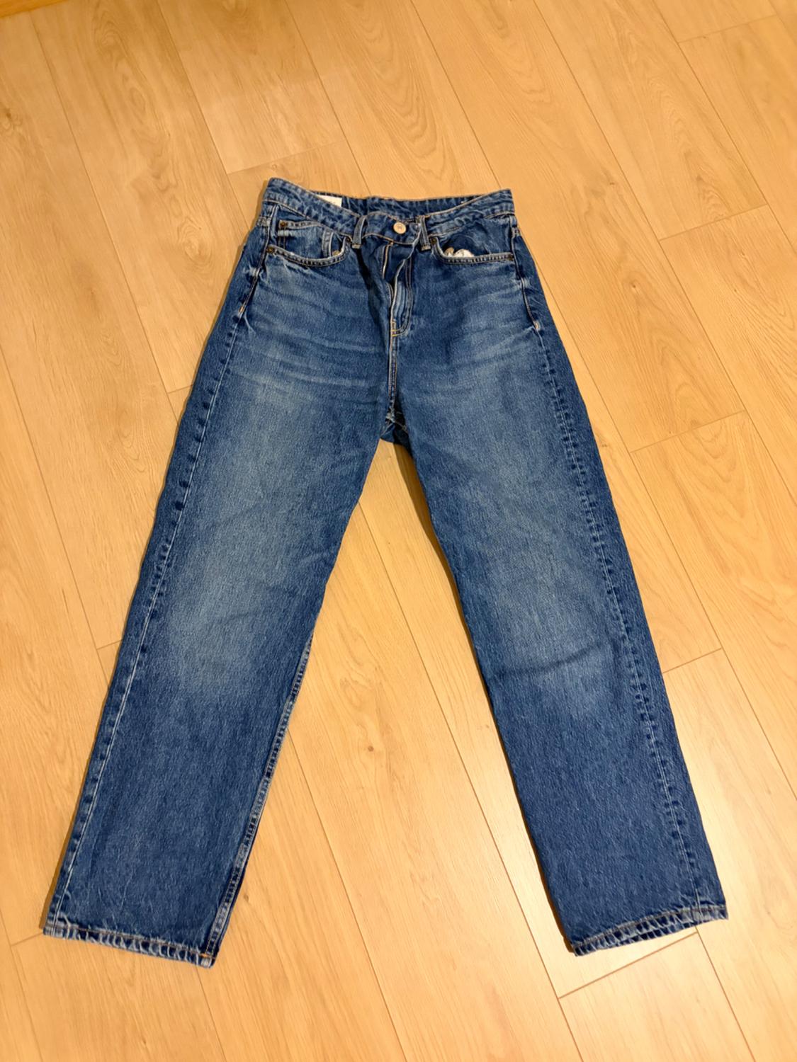 TRF MOM FIT HIGH-WAIST JEANS - Image 2
