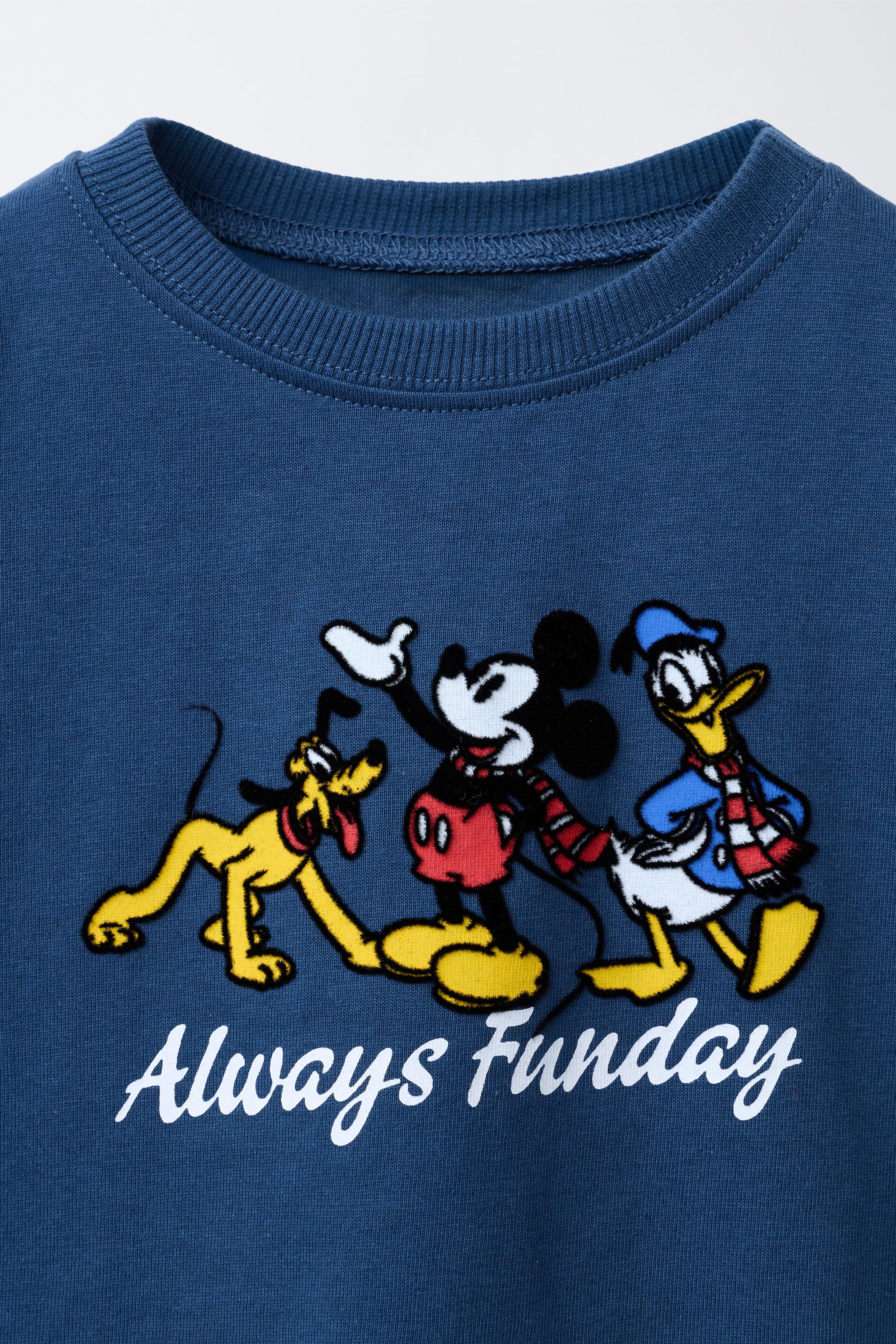 MEDIUM WEIGHT MICKEY MOUSE AND FRIENDS © DISNEY T-SHIRT