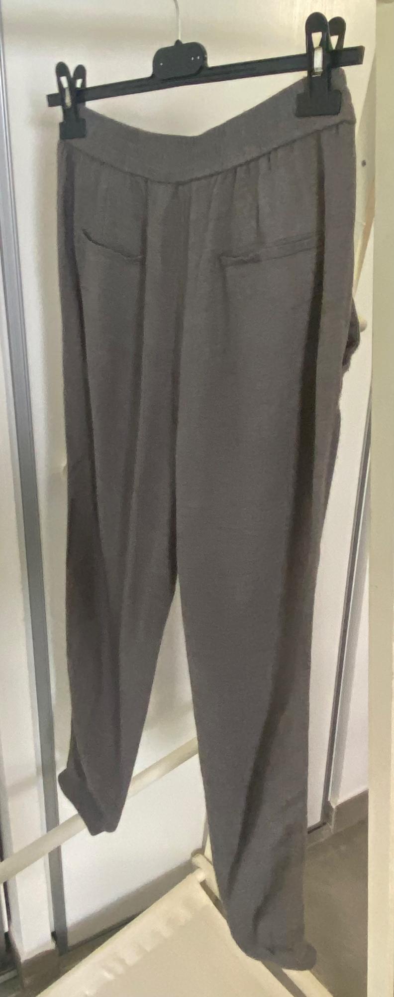 PANTALON GRIS SOUPLE - Image 2