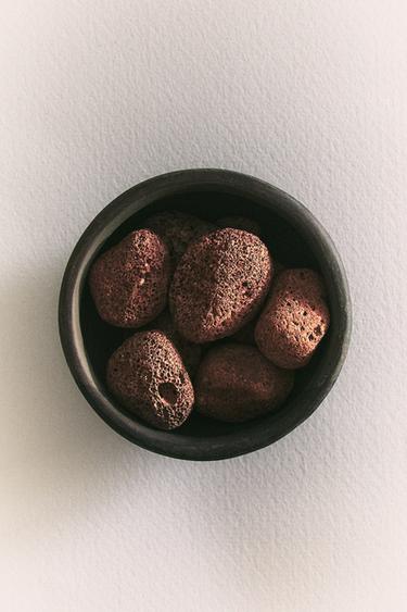 CERAMIC DIFFUSER WITH VOLCANIC STONES - Black by Zara