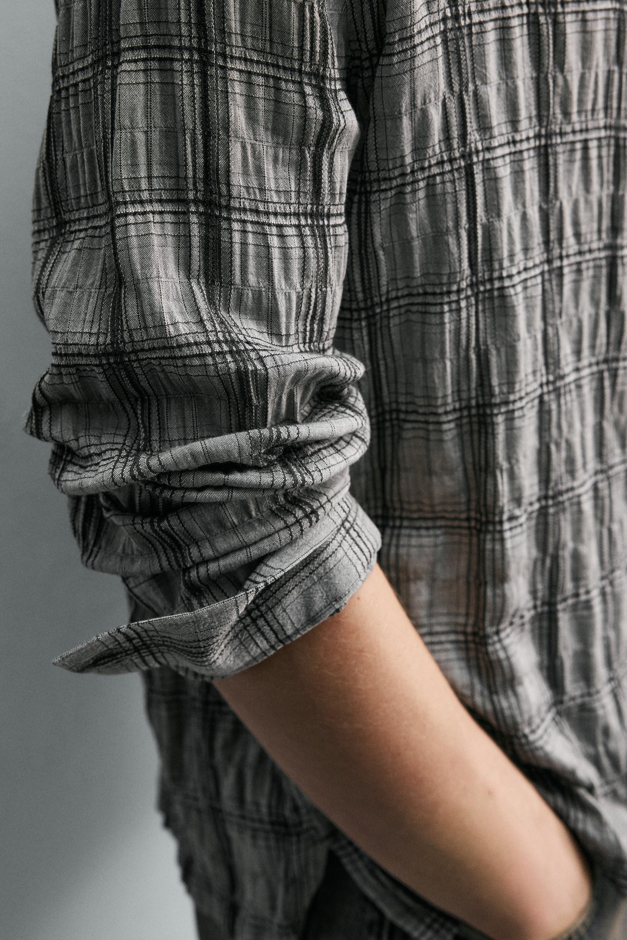 CHEMISE À CARREAUX EFFET RELIEF