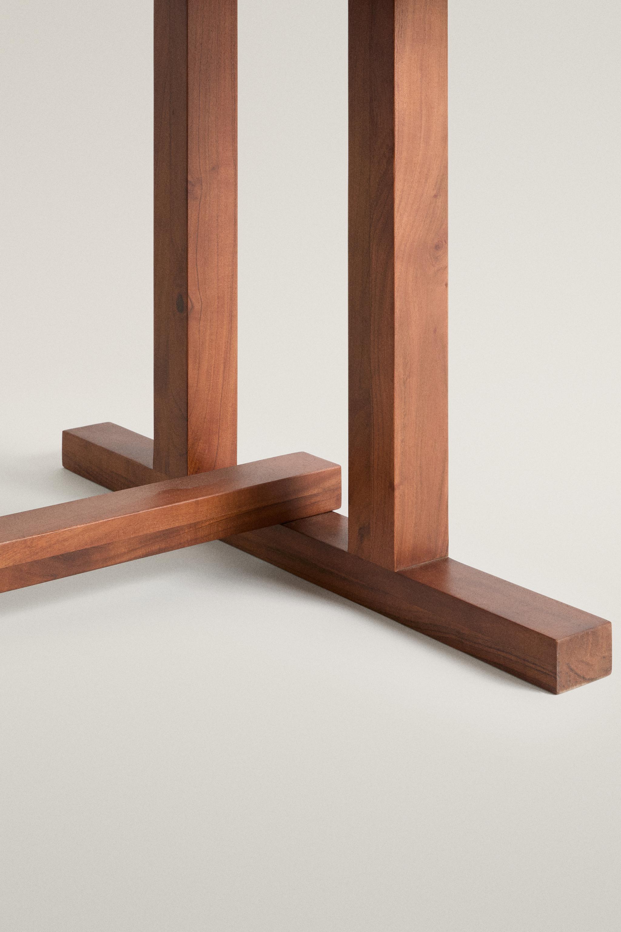 RECTANGULAR ACACIA WOOD DINING TABLE