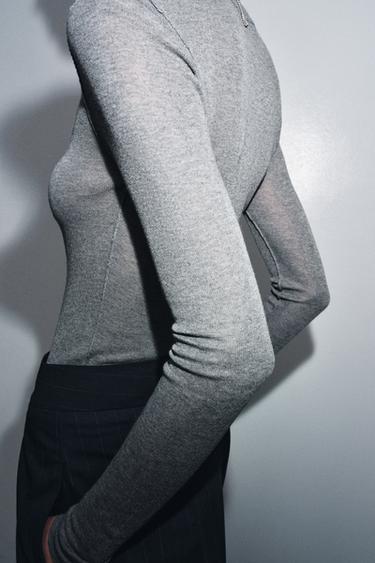 ТОП ИЗ ОЧЕНЬ ТОНКОГО ТРИКОТАЖА — СЕРЫЙ от Zara