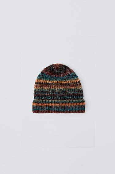 STRIPED KNITTED HAT - Brown by Zara