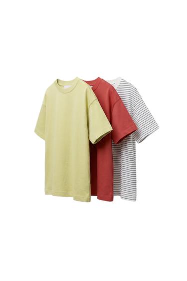 PACK TRES CAMISETAS LISAS Y RAYAS - Coral fuerte de Zara