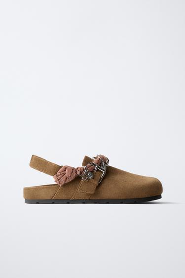 BANDANA CLOGS - Brown by Zara