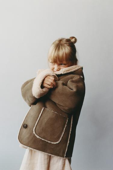 DOUBLE-FACED FAUX SHEARLING COAT - Light khaki by Zara