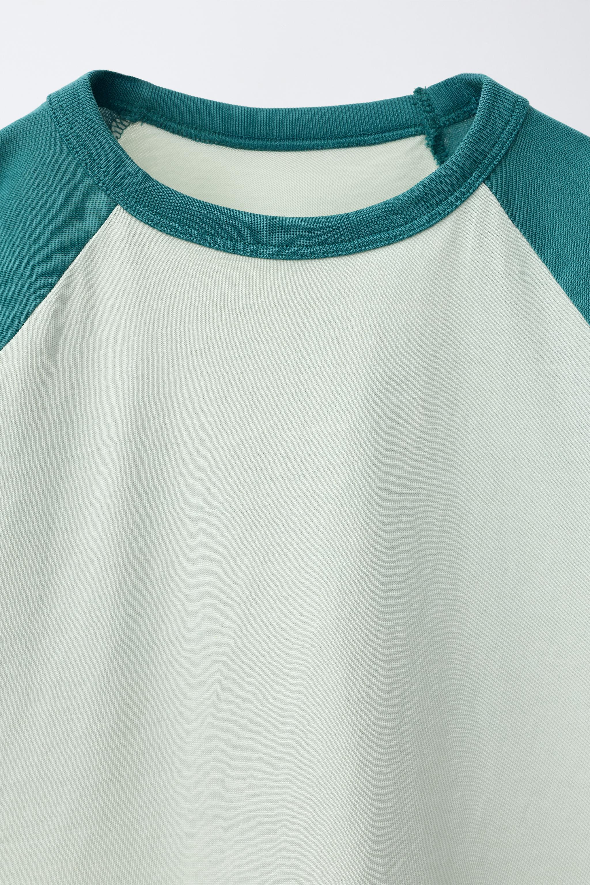 T-SHIRT MANCHES RAGLAN