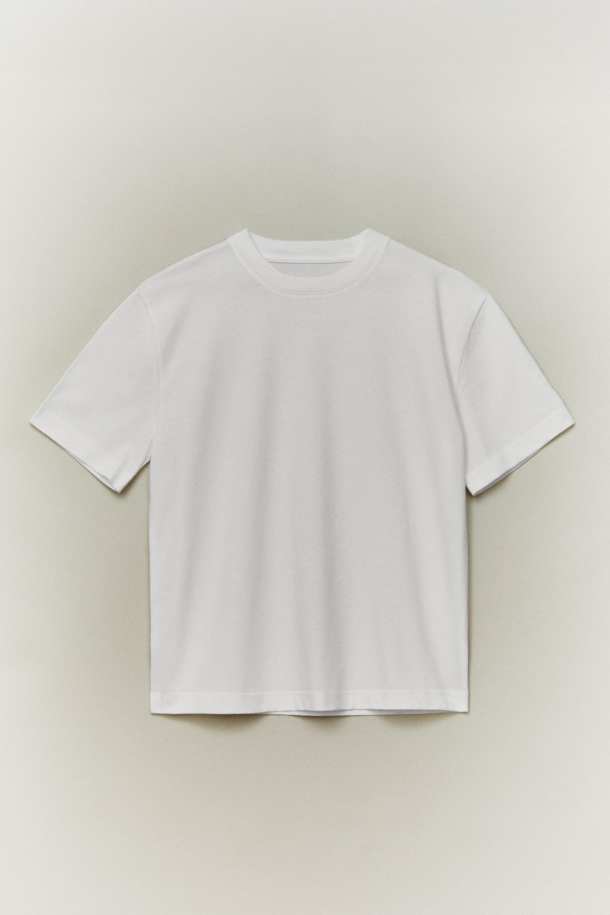 SHORT SLEEVE T-SHIRT
